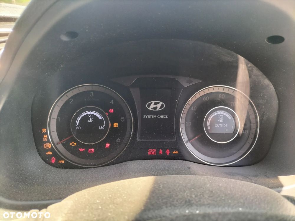 HYUNDAI i40 I CW (VF) 1.7 CRDi YU6 ZDERZAK PRZEDNI PDC KOMPLETNY DRZWI PRZÓD TYŁ MASKA BŁOTNIK LAMPA PAS PRZEDNI KLAPA SZYBA LUSTERKO SILNIK SKRZYNIA CAŁY NA CZĘŚCI - 9