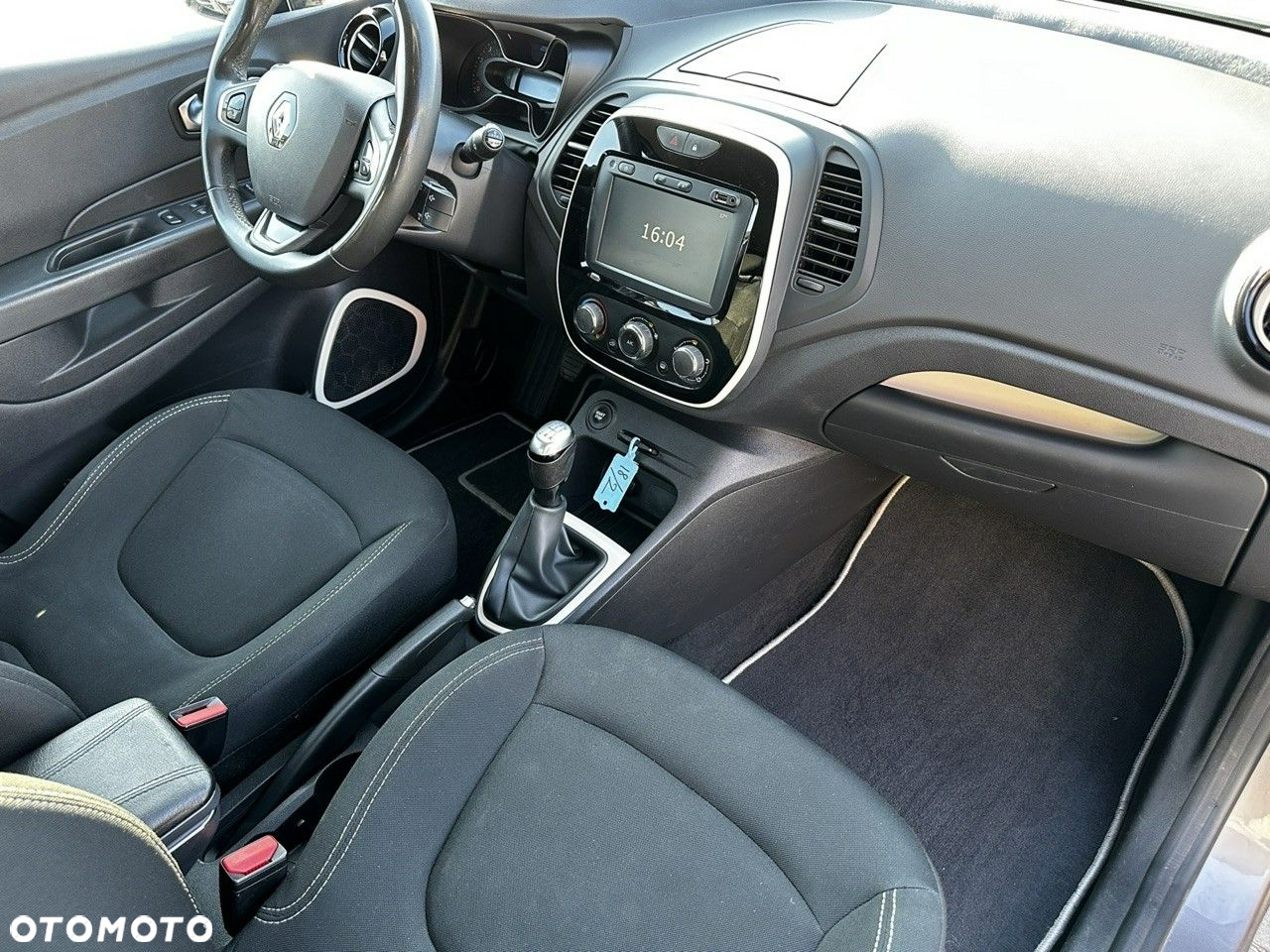 Renault Captur - 13