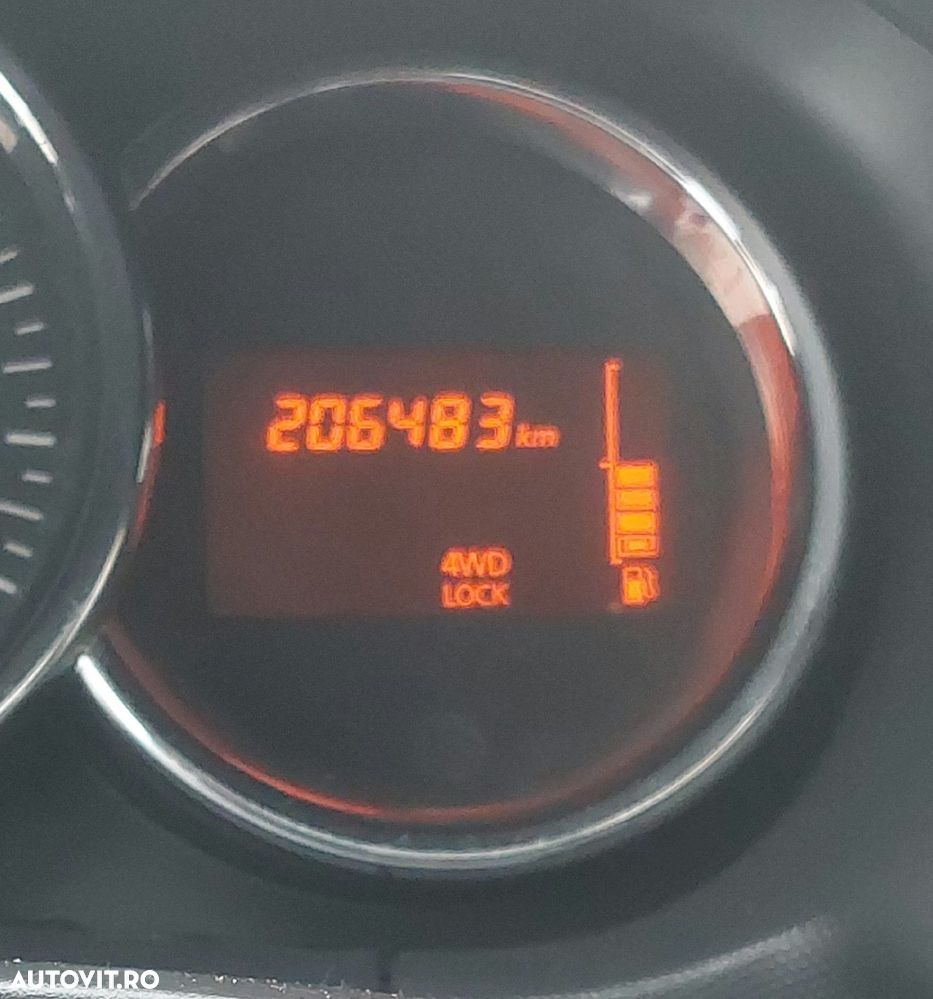 Dacia Duster 1.5 dCi 4x4 Ambiance - 9