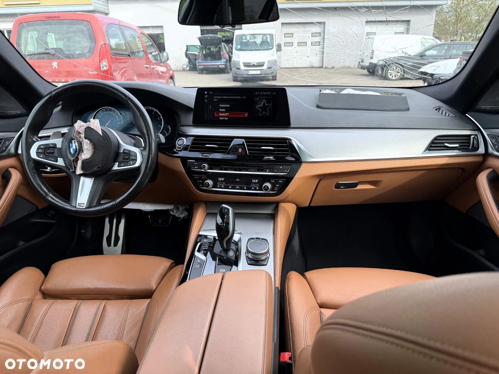 BMW Seria 5 540d xDrive M Sport sport - 11
