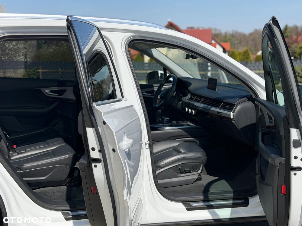 Audi Q7 - 12