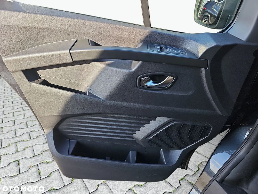 Renault Trafic 2.0 dCi Escapade EDC - 16