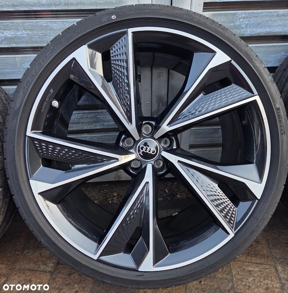 OE Audi RS6 RS7 C8 4K Koła felgi 22" z oponami Pirelli 285/30 R22 kute jak nowe - 10