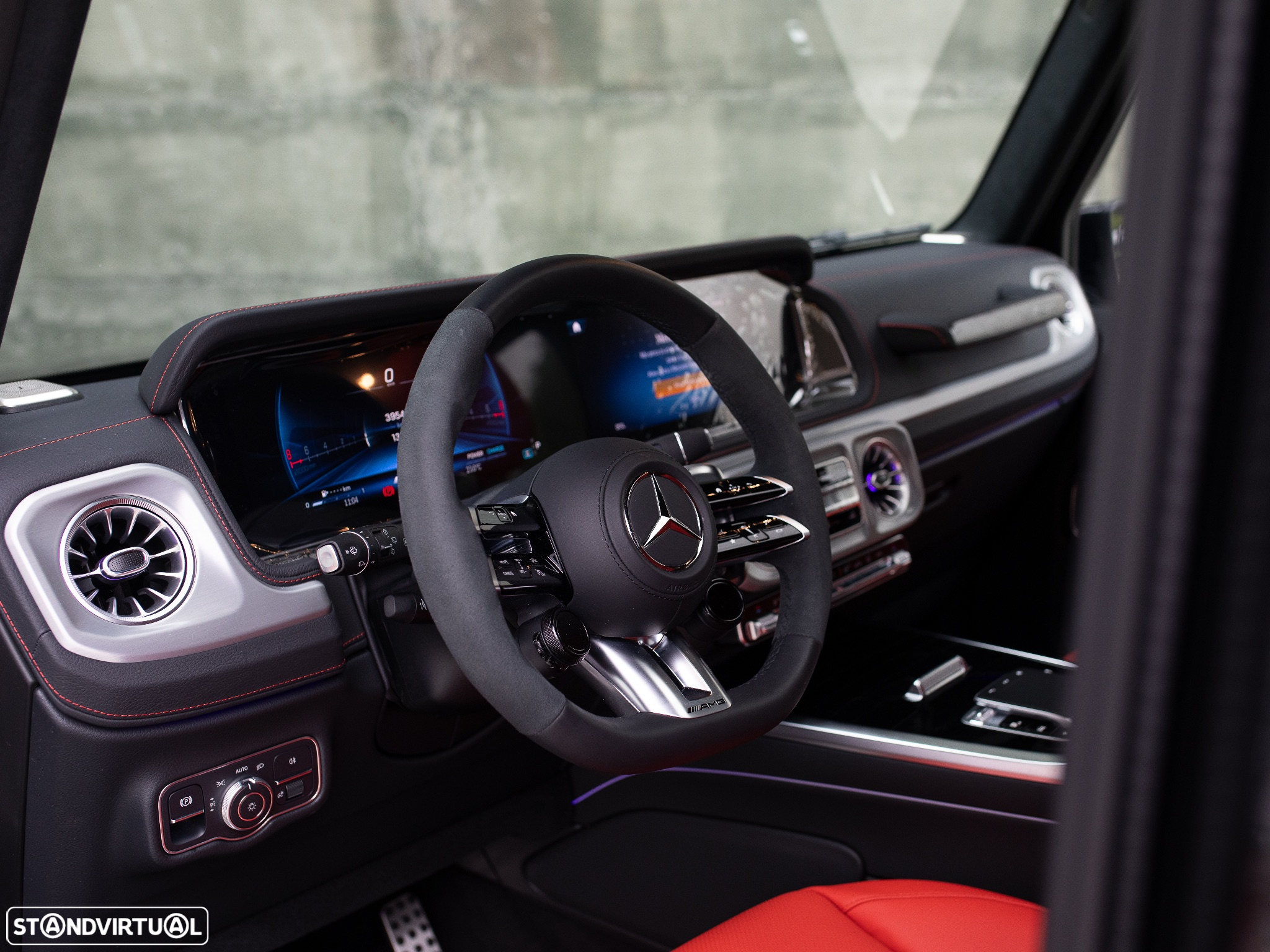 Mercedes-Benz G 63 AMG Standard - 28