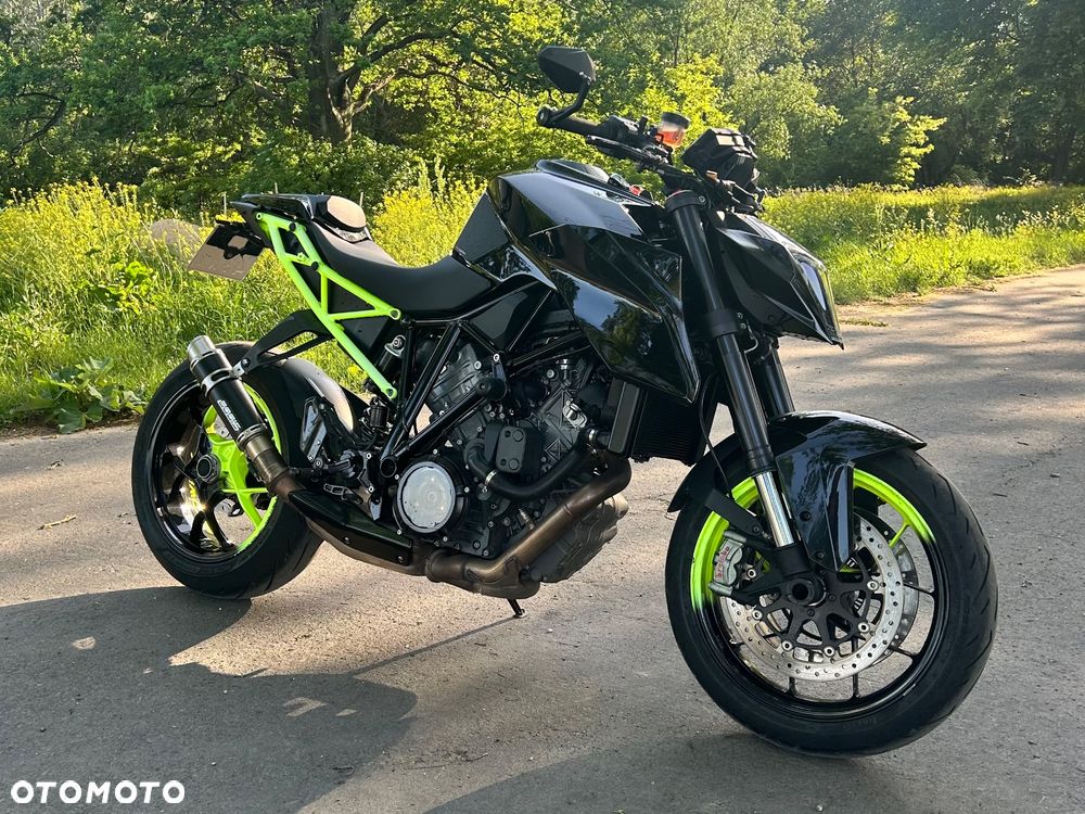 KTM Super Duke - 1