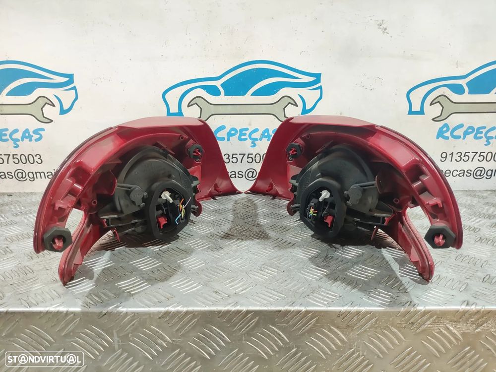 Farolim Farolins traseiros Esquerdo Direito Peugeot 208 Fase 1 - 4