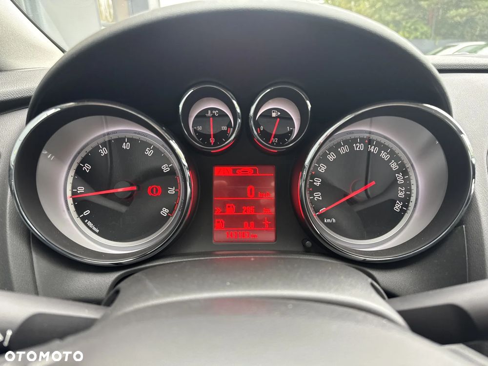 Opel Astra 1.6 EU6 - 22
