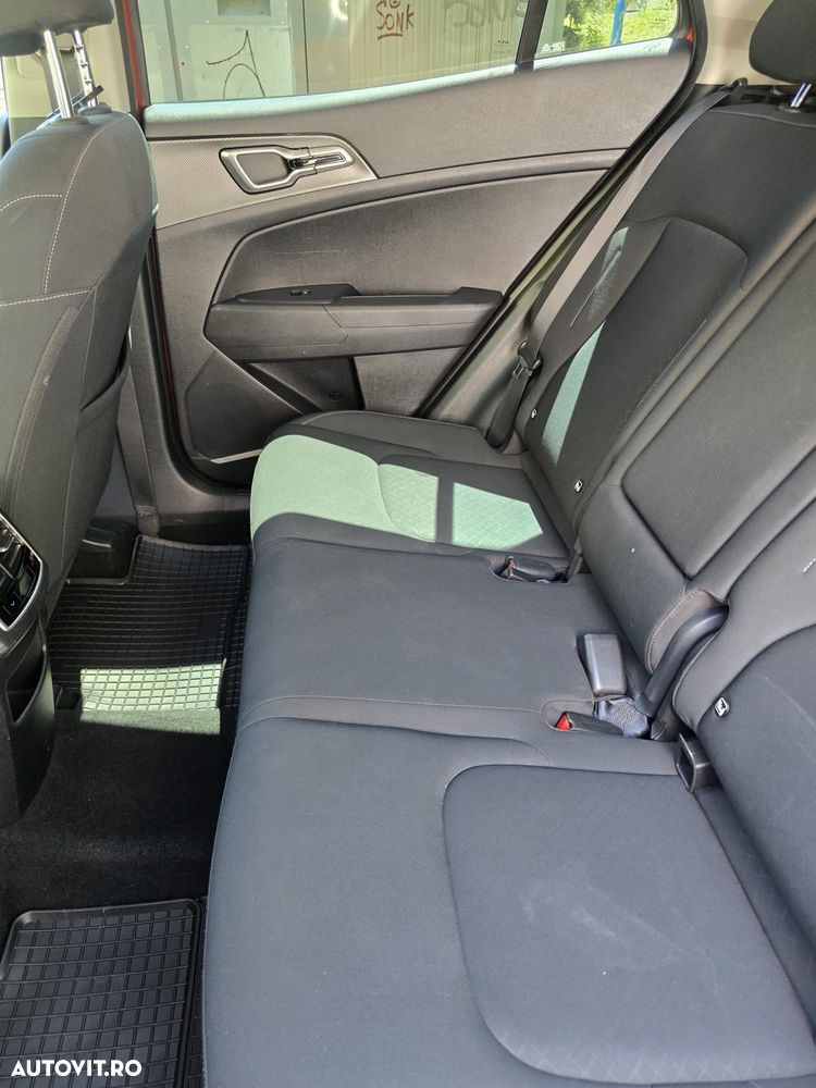 Kia Sportage 1.6 T-GDI 6MT 4x2 Urban - 15