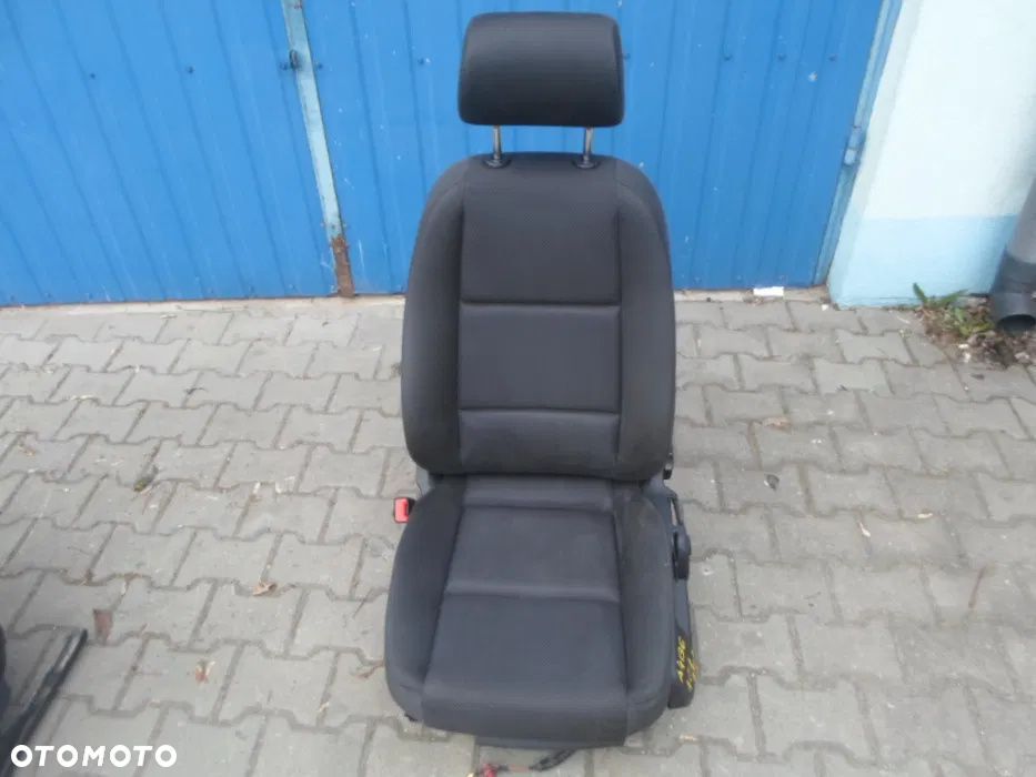 FOTEL LEWY PRZÓD PRZEDNI KIEROWCY AUDI A4 B6 00-05R - 1