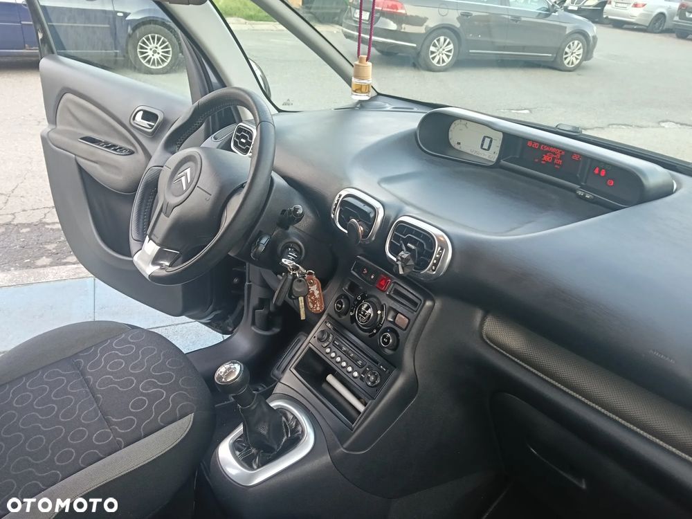 Citroën C3 Picasso 1.4i Exclusive - 19
