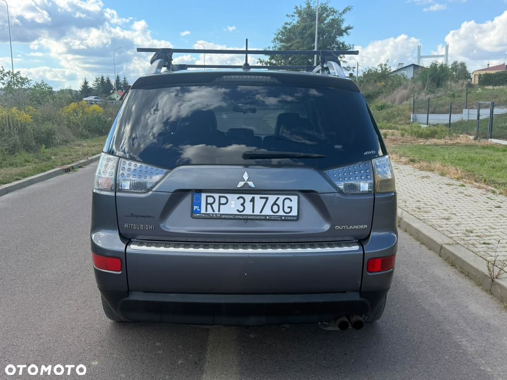 Mitsubishi Outlander 2.0 DI-D 4WD Intense - 5