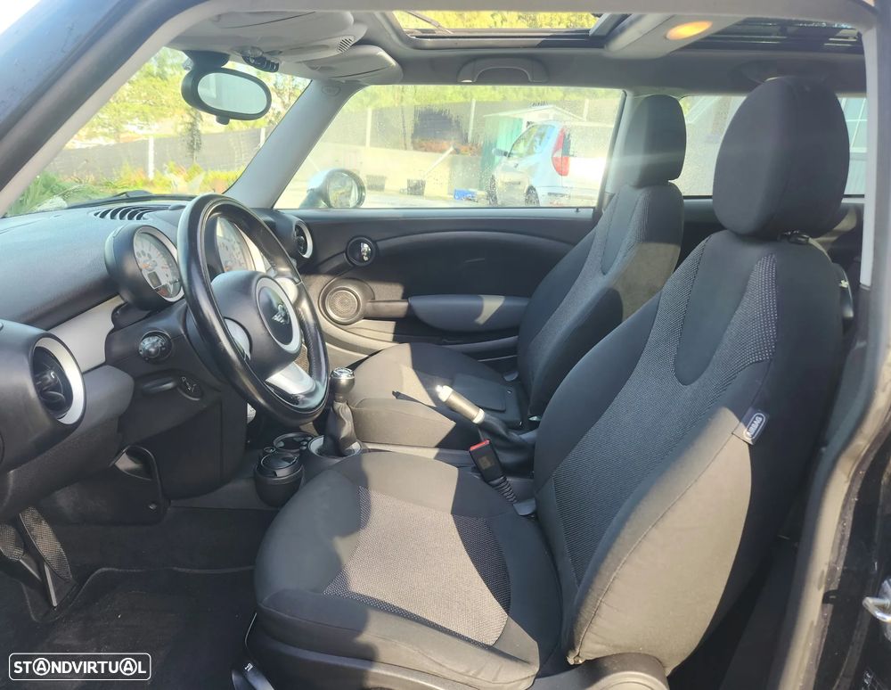 MINI 3 Portas Cooper 50 Mayfair - 10