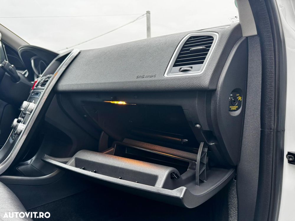 Volvo XC 60 D4 AWD Geartronic Summum - 30