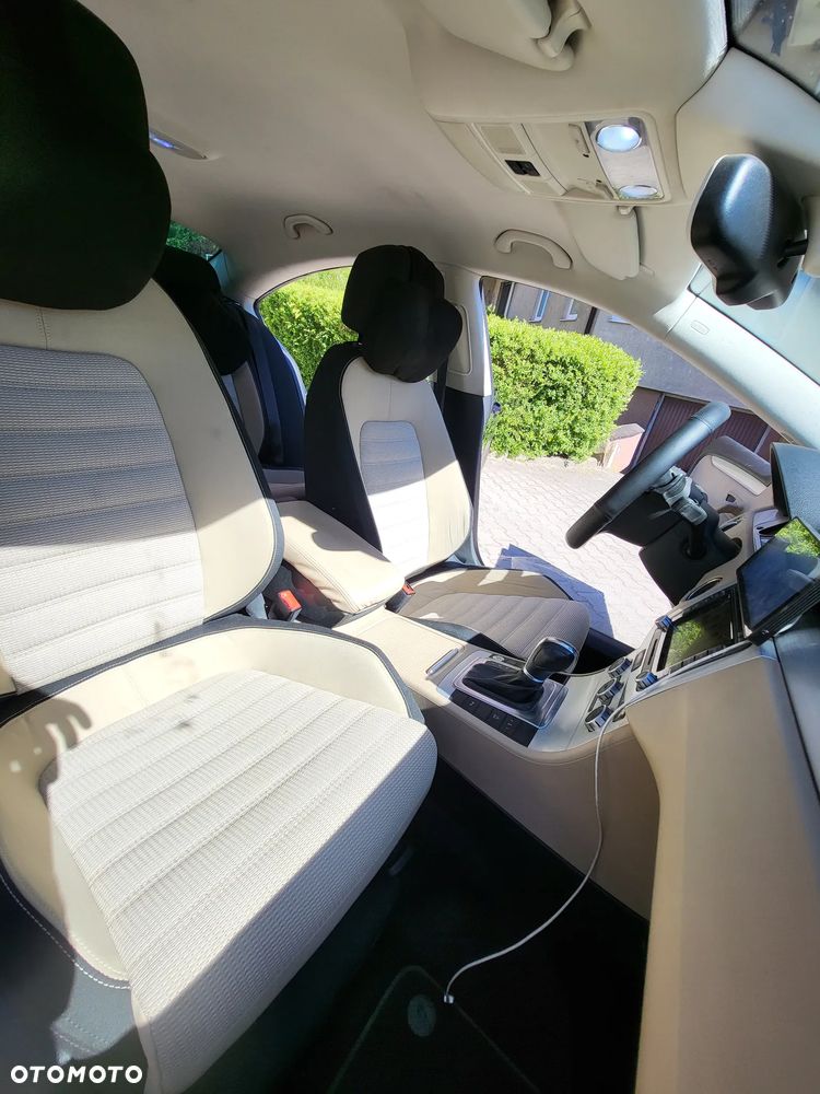 Volkswagen CC 2.0 TDI BlueMotion Technology DSG - 24
