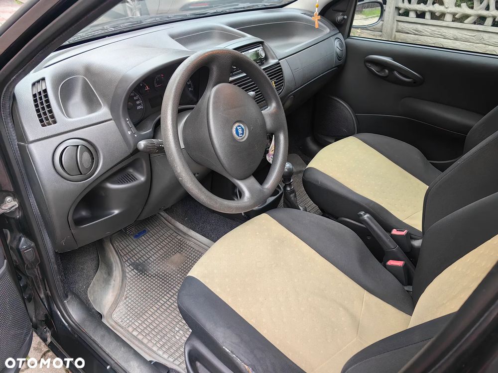 Fiat Punto 1.2 8V Active - 7