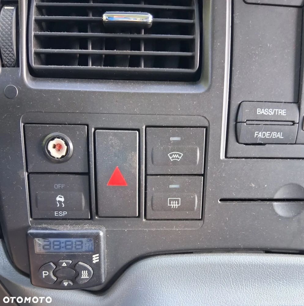 Ford Transit - 13