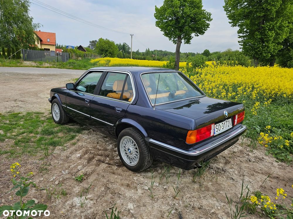BMW Seria 3 ver-320i - 3