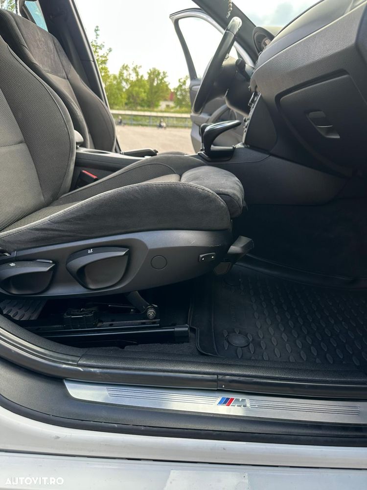 BMW X1 xDrive18d - 19