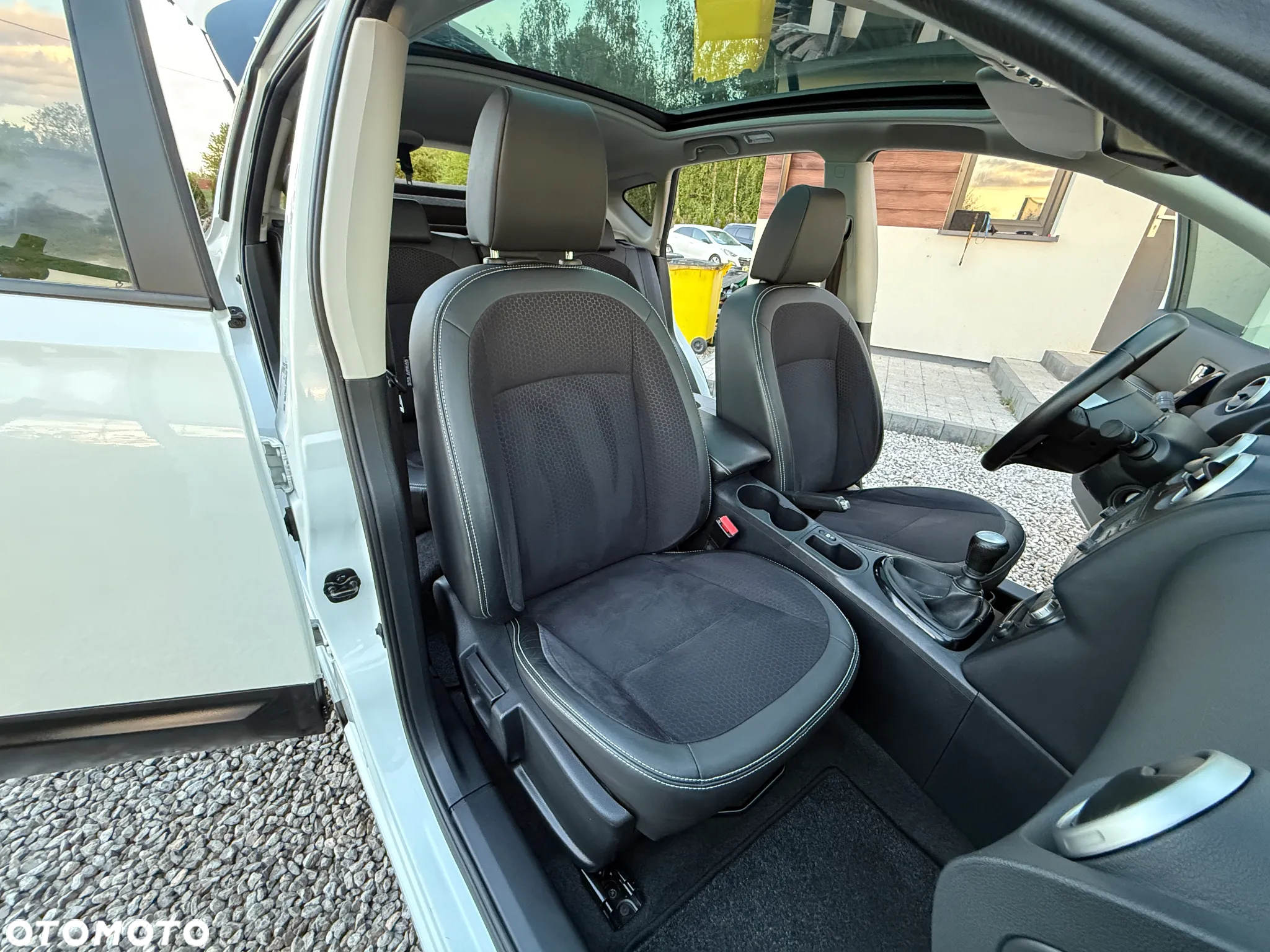 Nissan Qashqai 2.0 tekna - 22
