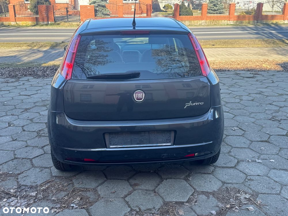 Fiat Grande Punto - 5
