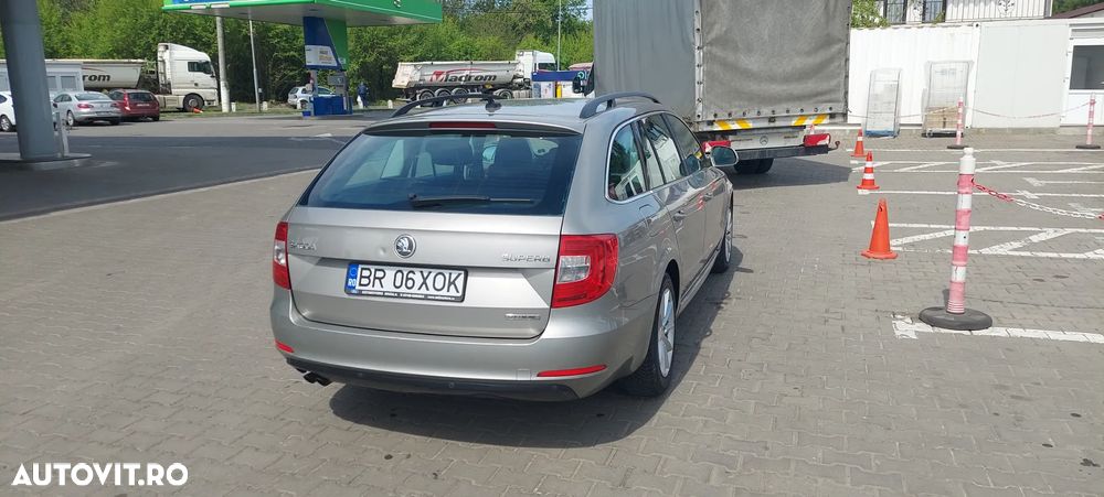 Skoda Superb 1.6 TDI GreenLine - 4