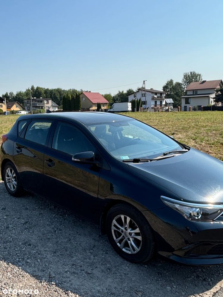 Toyota Auris 1.33 VVT-i Active - 3