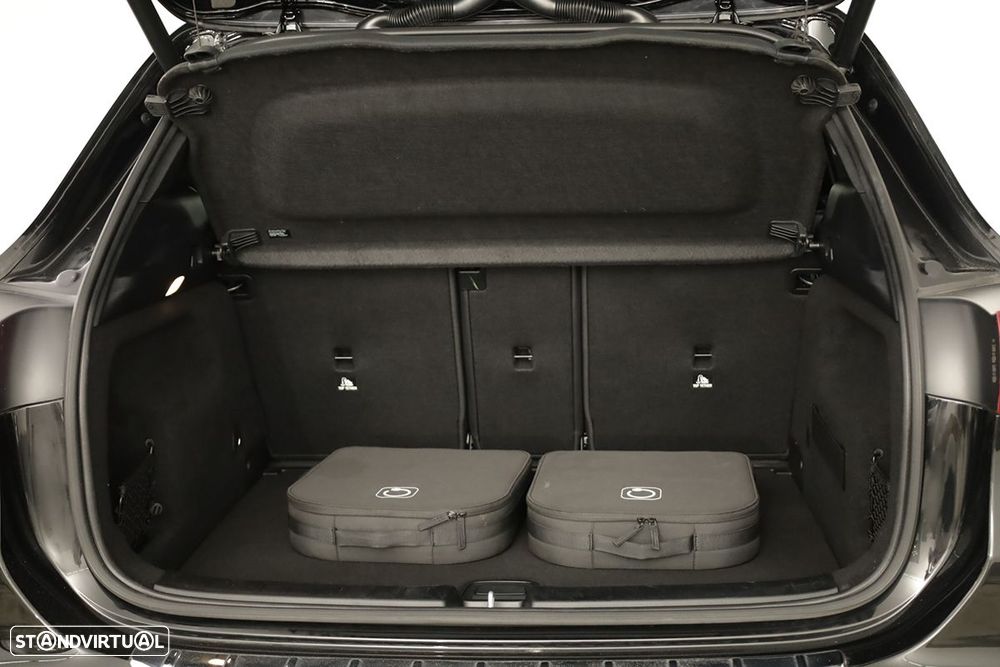 Mercedes-Benz GLA 250 e - 23