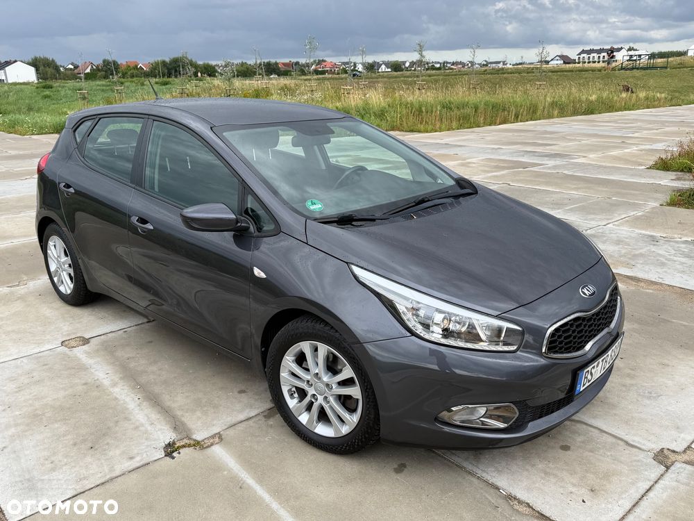 Kia Ceed 1.4 CVVT - 12