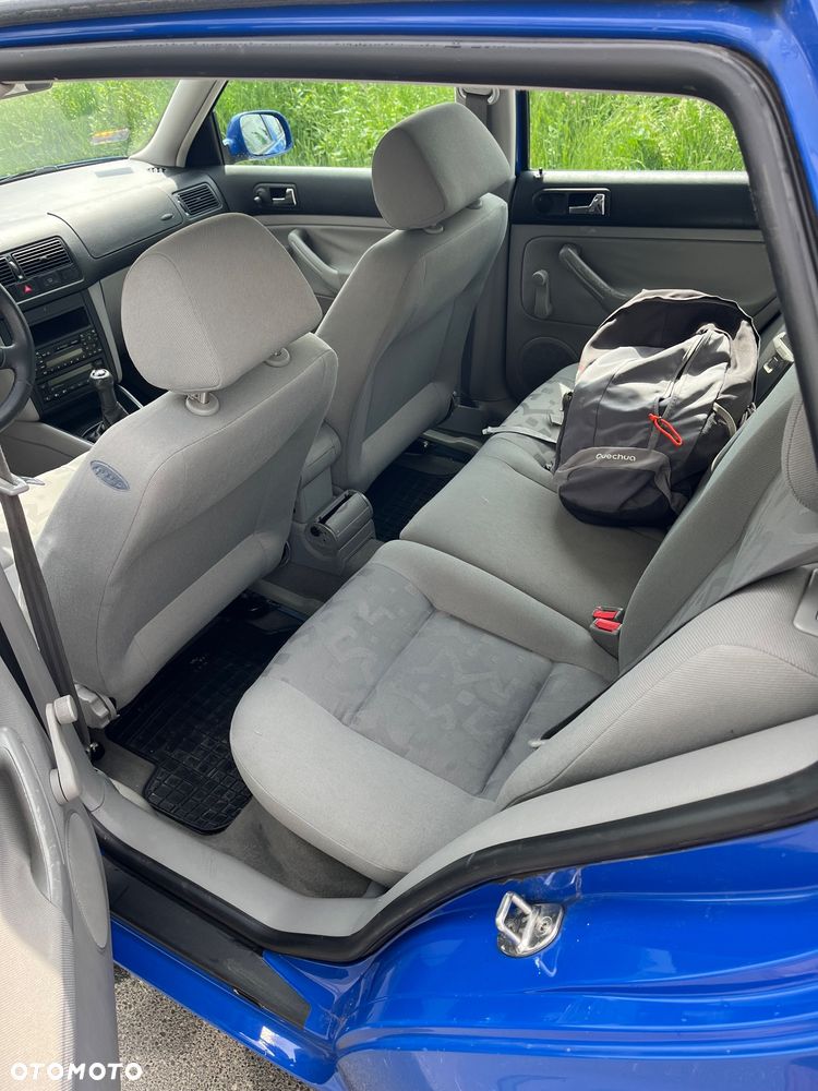 Volkswagen Golf 1.6 Trendline - 12