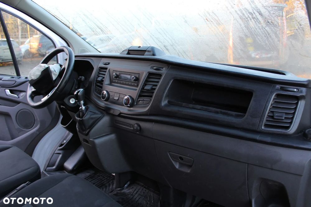 Ford Transit Custom Fajny Blaszak Rewelacyjny silnik 2,0 - 18