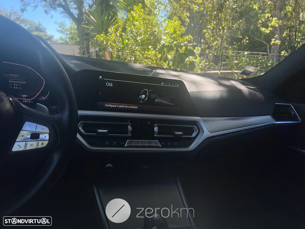 BMW 320 d xDrive Auto - 8