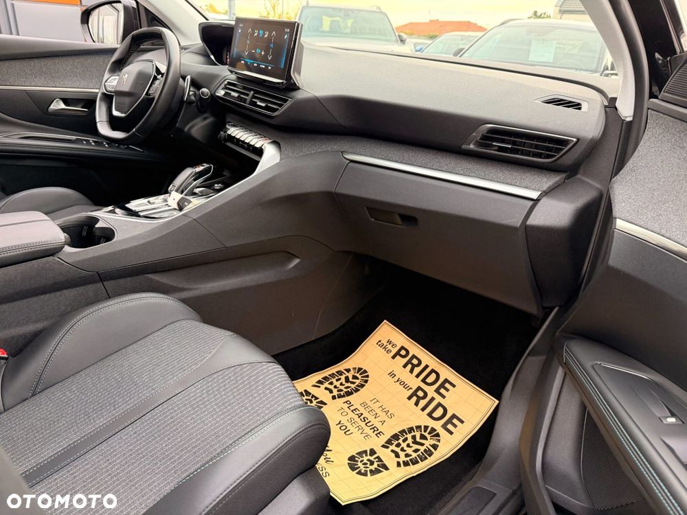 Peugeot 3008 1.5 BlueHDi Allure S&S EAT8 - 16