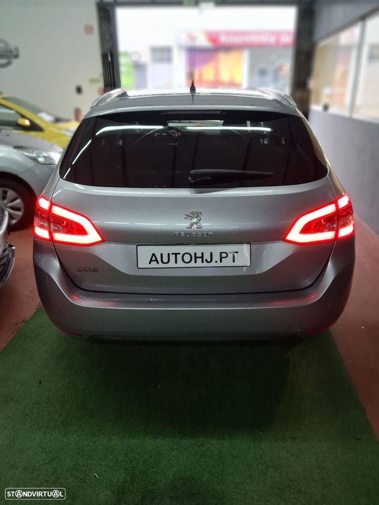 Peugeot 308 SW 1.2 PureTech Style - 4