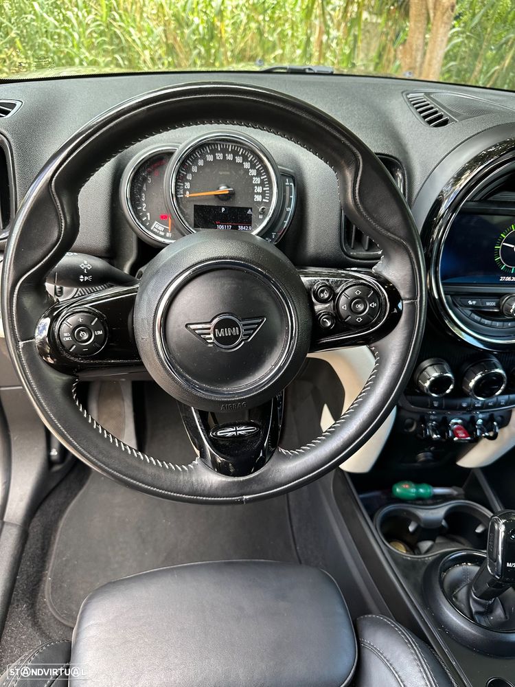 MINI Countryman Cooper D Auto - 6