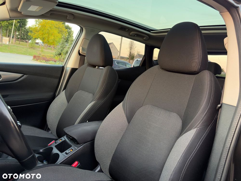 Nissan Qashqai 1.6 DIG-T Tekna - 28