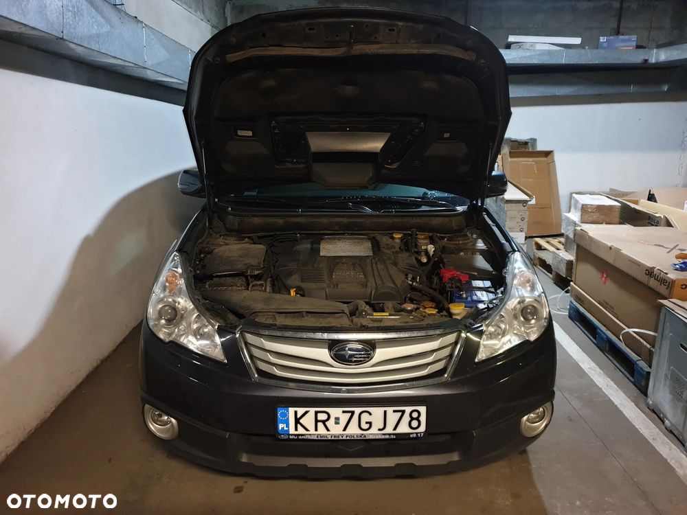 Subaru Outback - 11