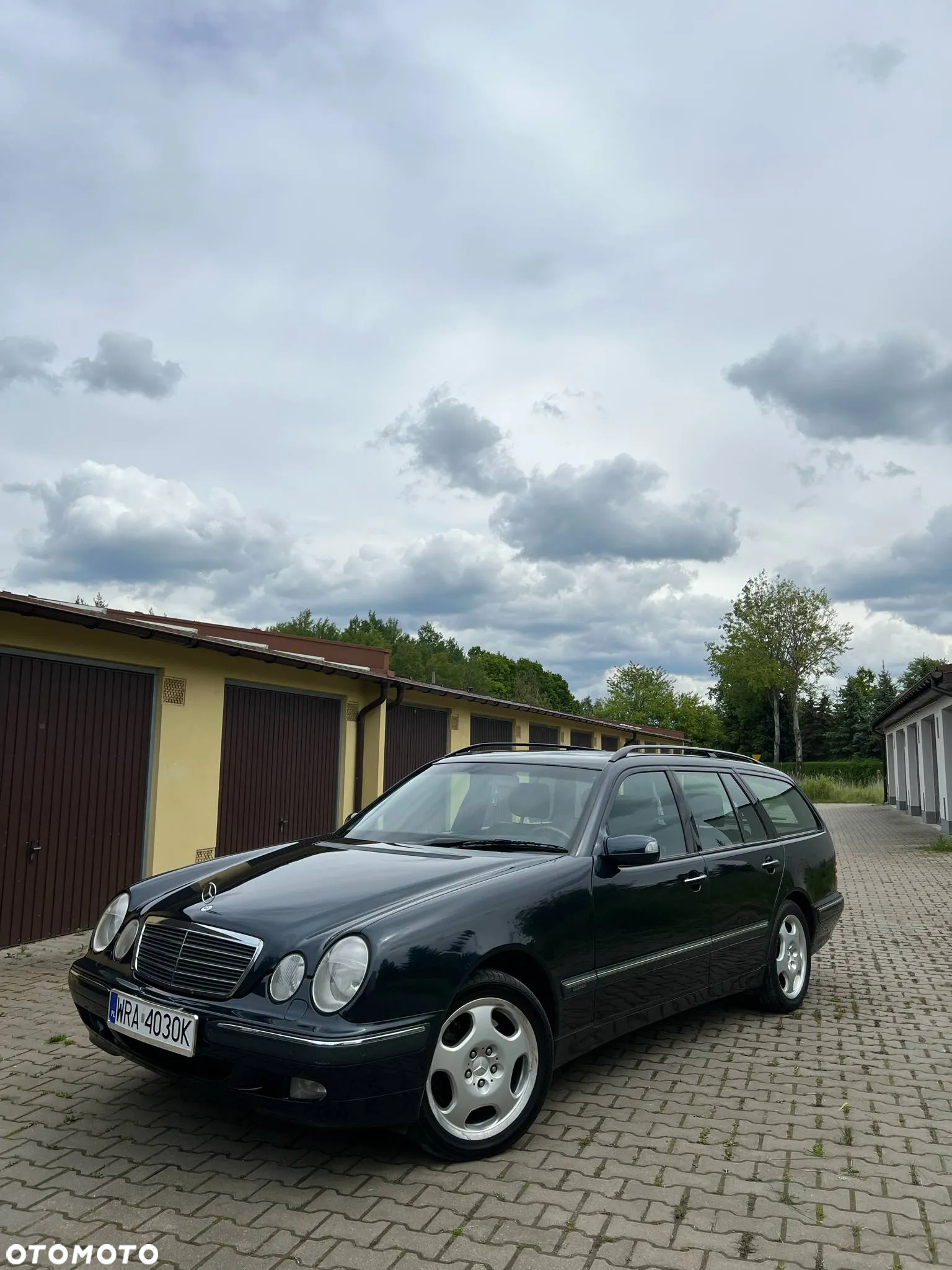 Mercedes-Benz Klasa E 430 4 Matic Elegance - 15