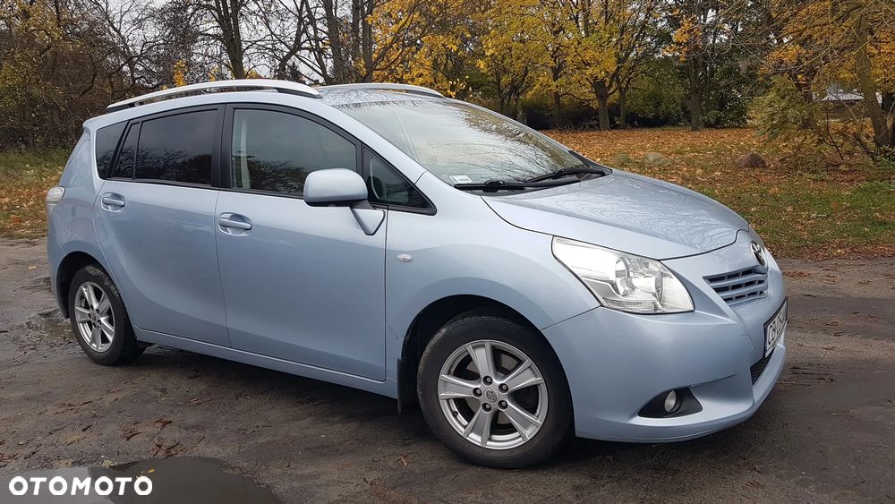 Toyota Verso 1.8 Sol 7os - 9