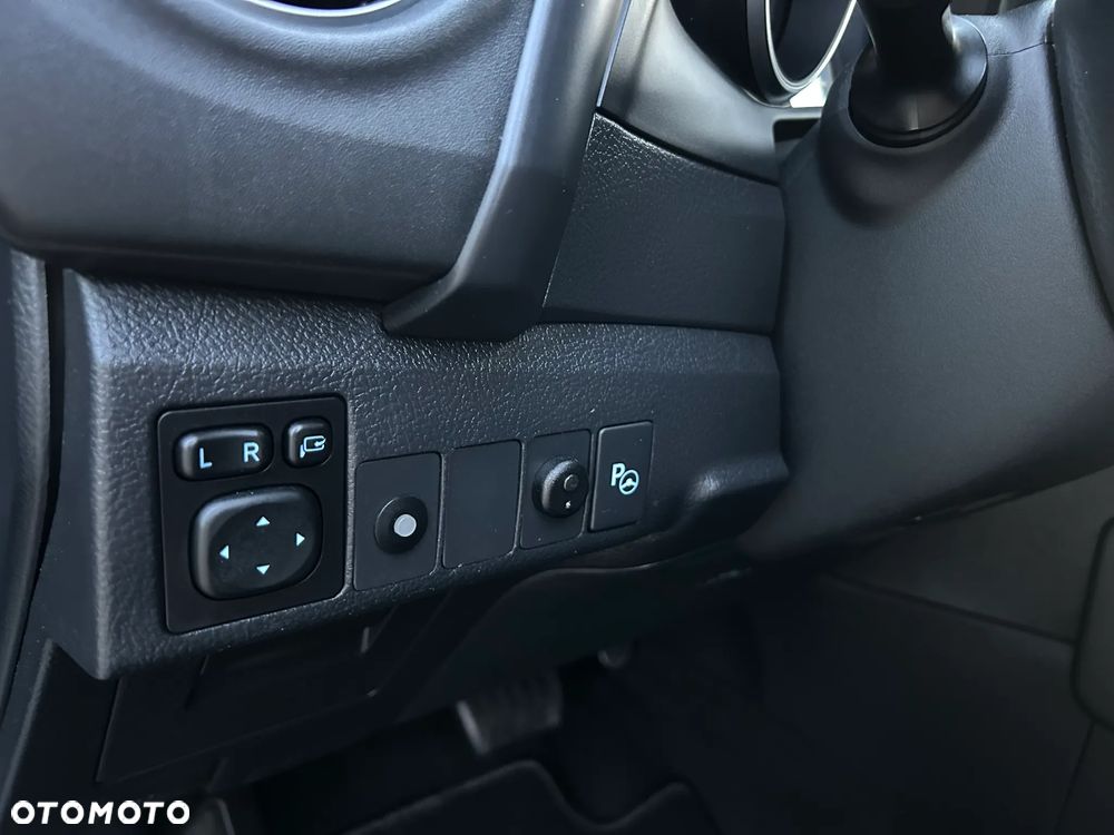 Toyota Auris - 38