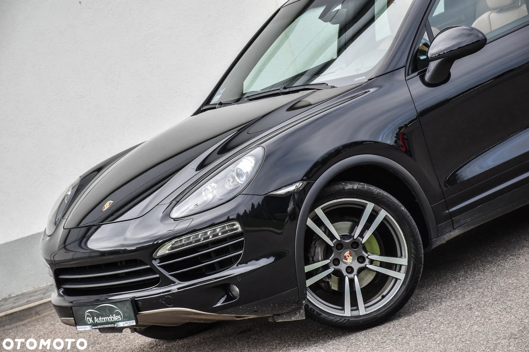 Porsche Cayenne Diesel Platinum Edition - 14