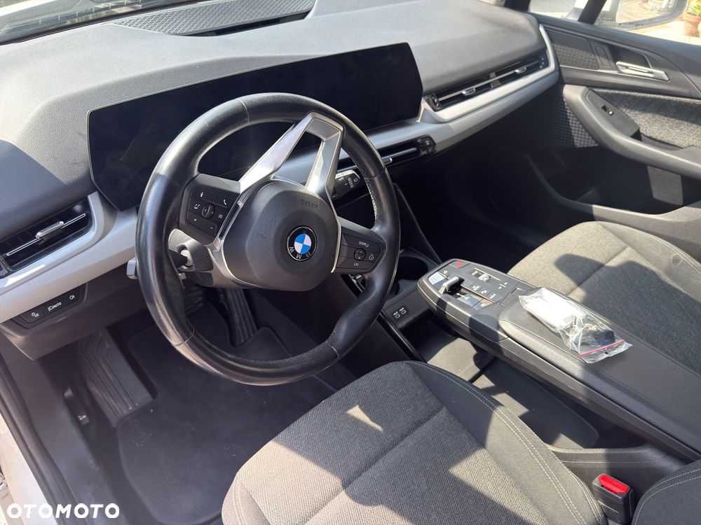 BMW Seria 2 218i - 8