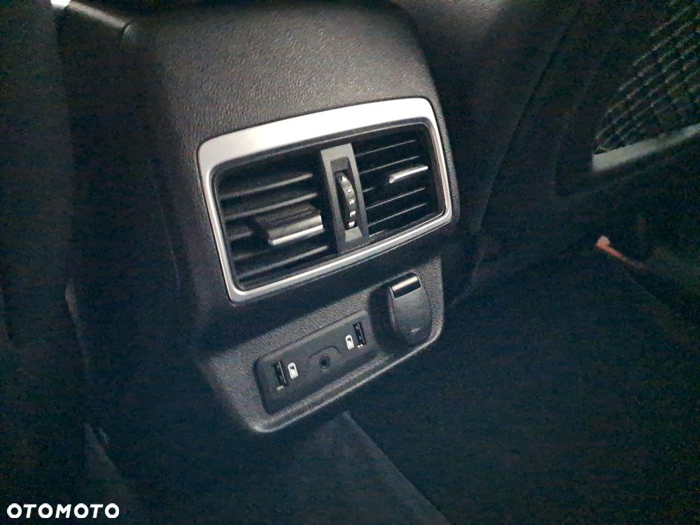 Renault Koleos 2.0 dCi Intens 4x4 X-Tronic - 12