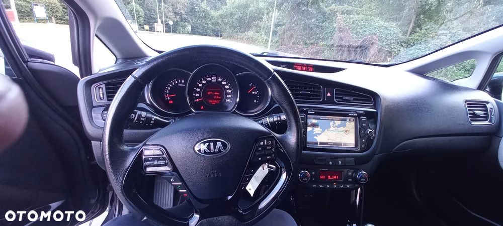 Kia Ceed 1.6 GDI Dream-Team Edition - 21