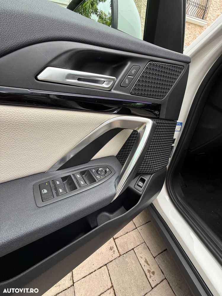 BMW X1 sDrive18d Aut. Sport Line - 8