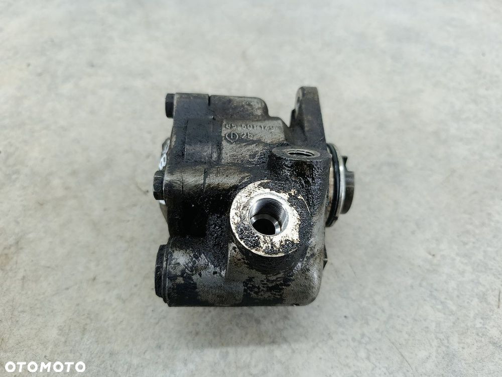 POMPA WSPOMAGANIA RENAULT MASTER II 7700300535E  7683955118  ZF 2.8 DTI - 4