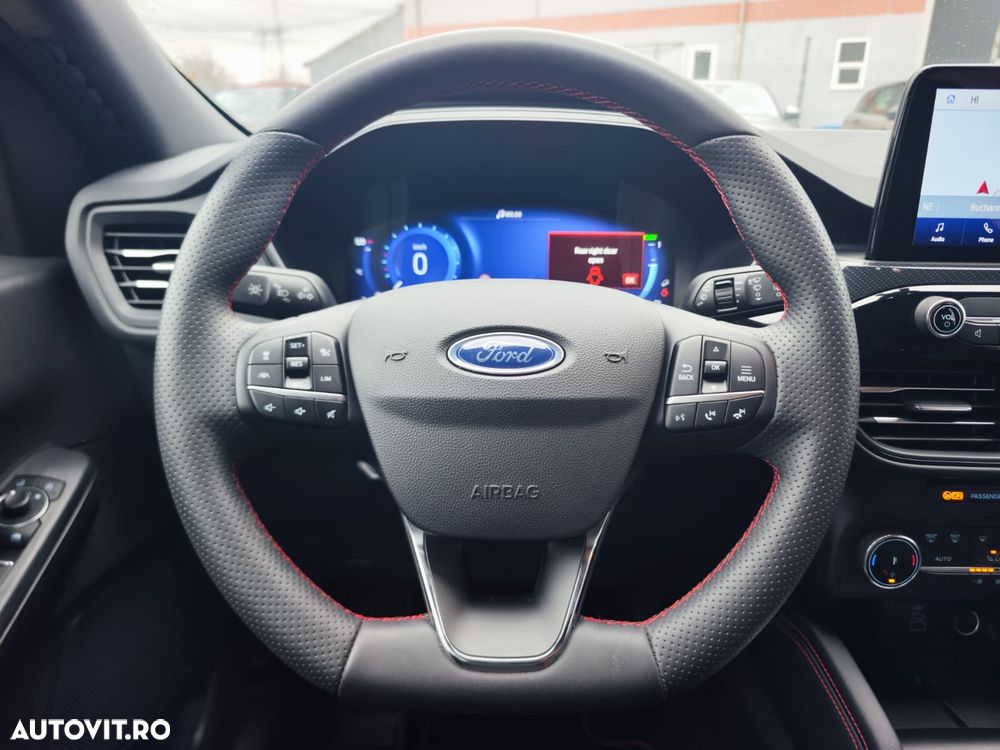 Ford Kuga 2.5 Duratec FHEV ST-LINE - 24