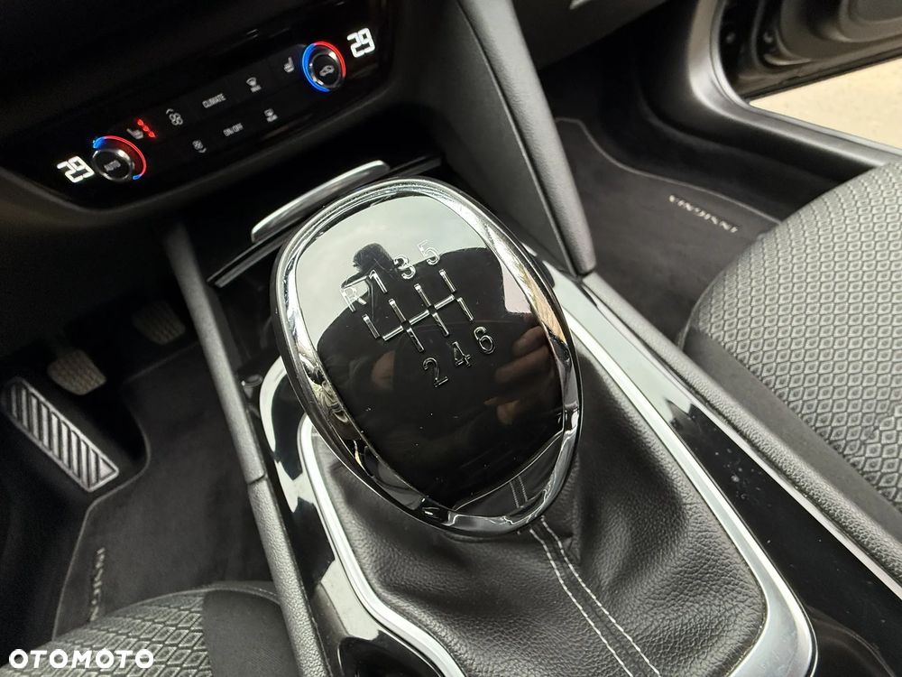 Opel Insignia 1.5 Direct InjectionTurbo Business Edition - 20