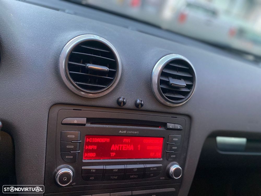 Audi A3 Sportback 1.9 TDi - 14