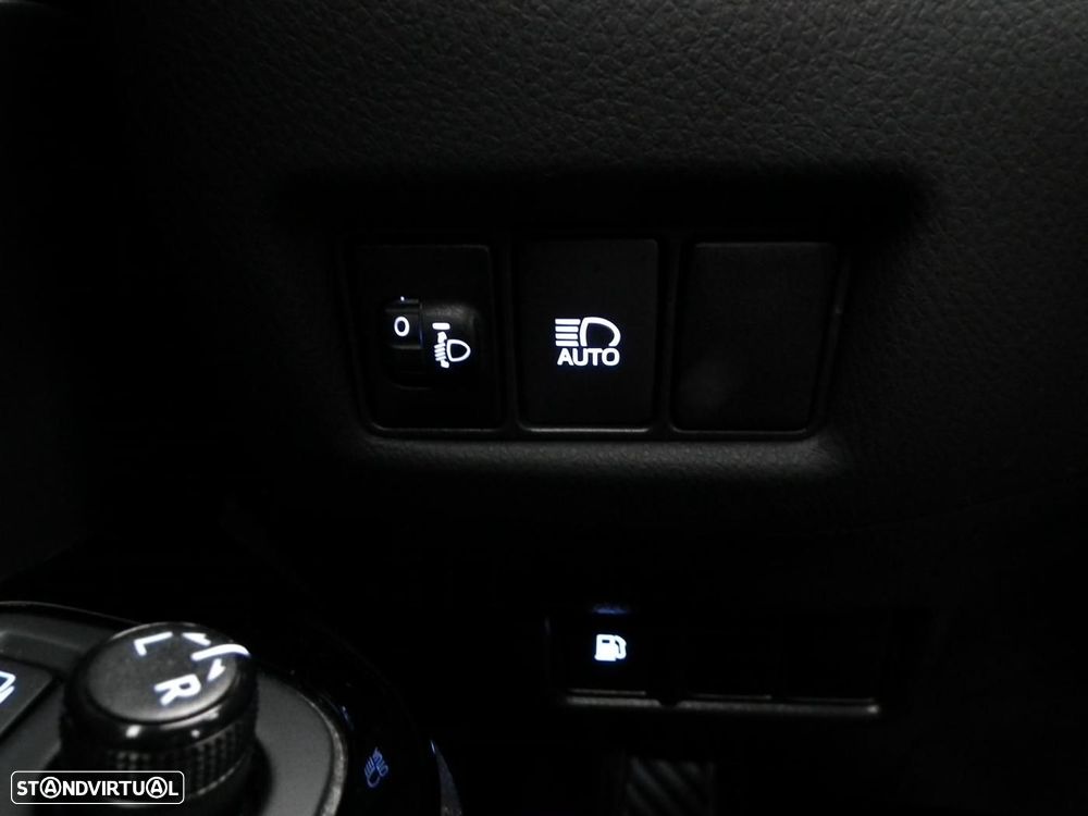 Toyota C-HR 1.8 Hybrid Exclusive - 25