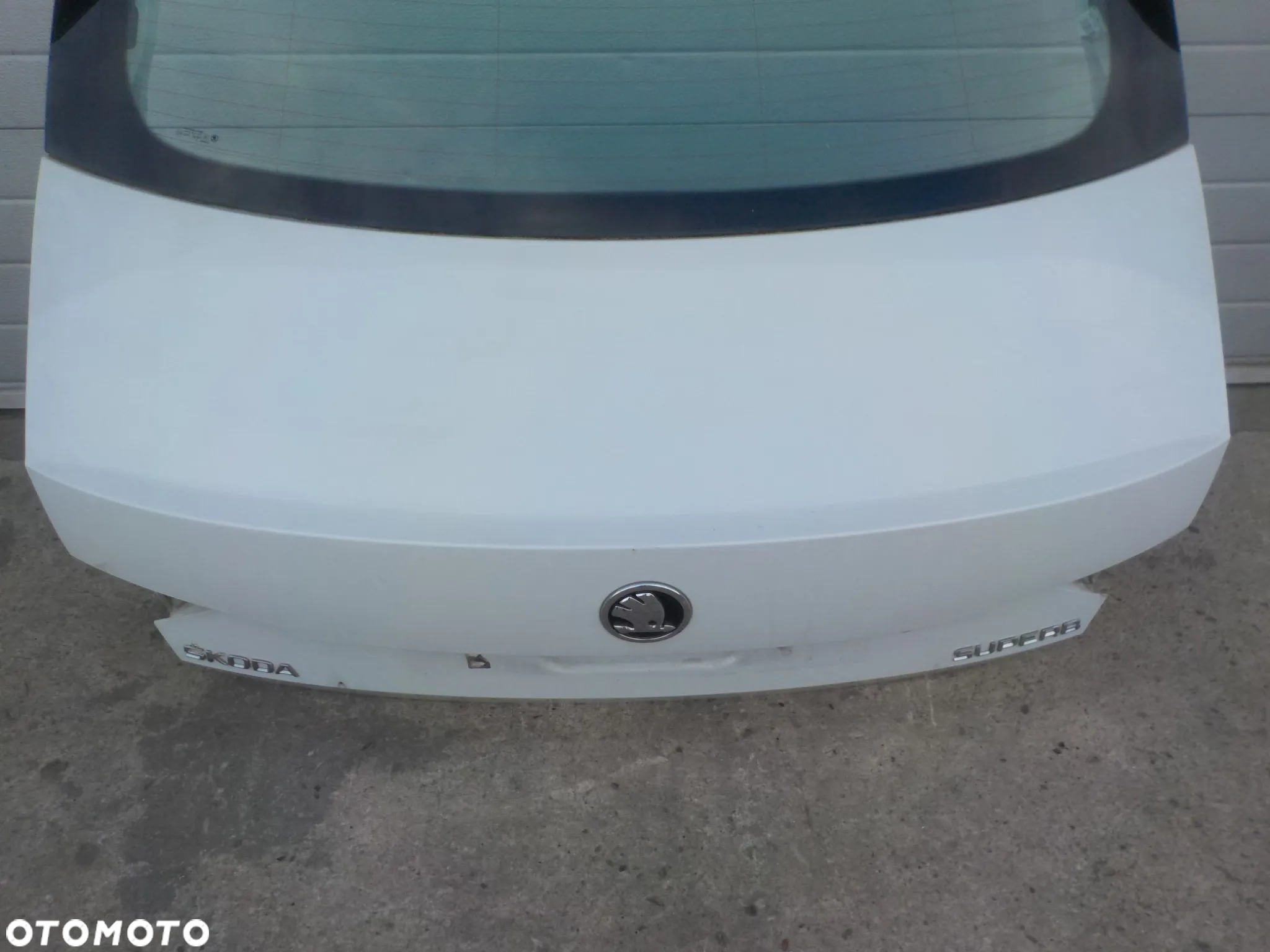SKODA SUPERB III HB KLAPA BAGAŻNIKA KOLOR LS9R - 3